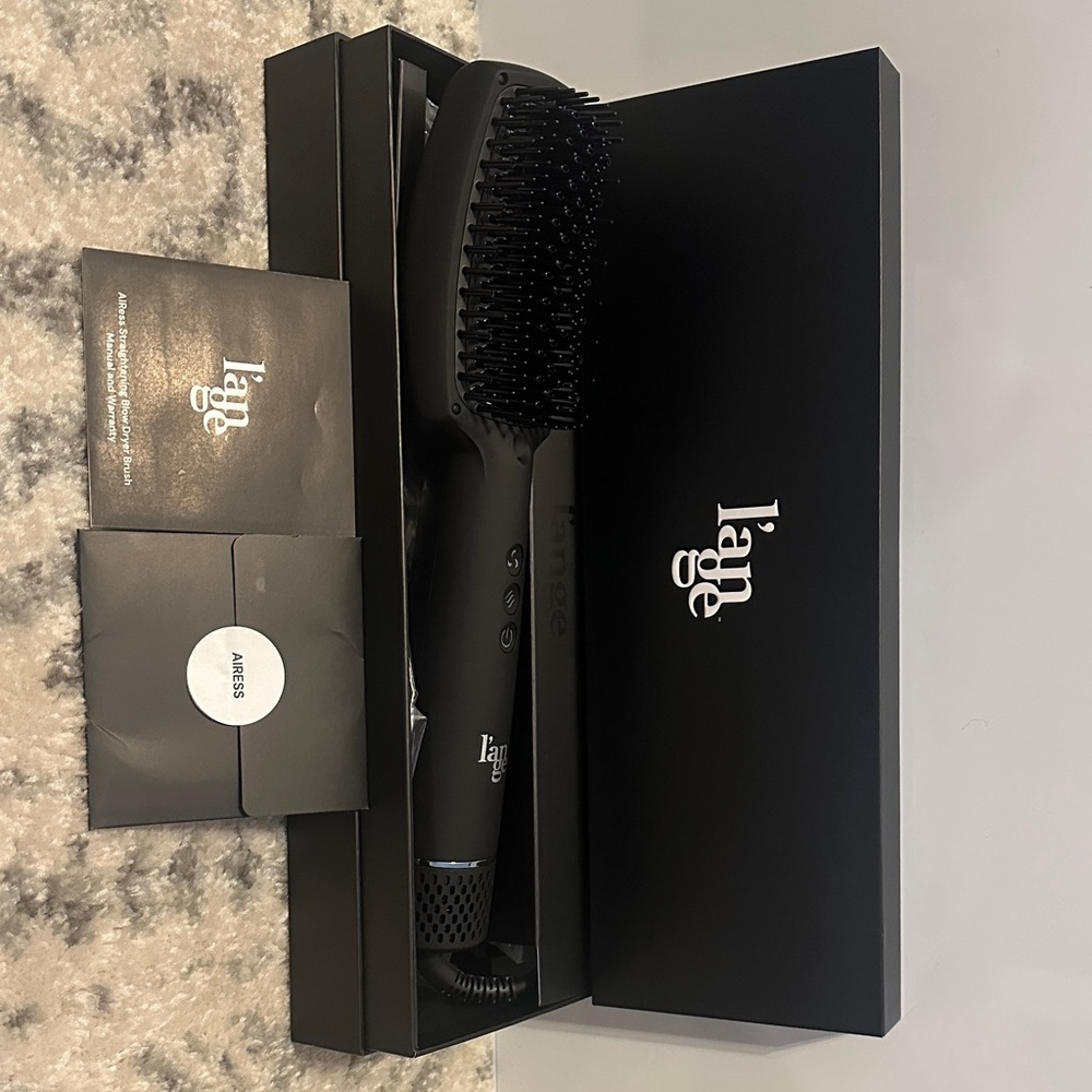 Lange AIRess Straightening Blow Dryer Brush (black)